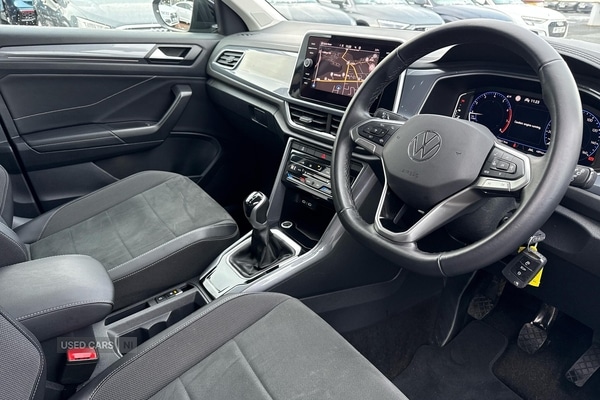 Used Volkswagen T-Roc 2024 for sale - 77156899: Photo 6