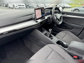 Used Volkswagen Golf 2025 for sale - 78349100: Photo