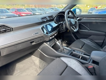 Used Audi Q3 2020 for sale - 76073588: Photo 2