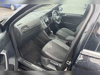 Used Volkswagen Tiguan 2023 for sale - 76486393: Photo