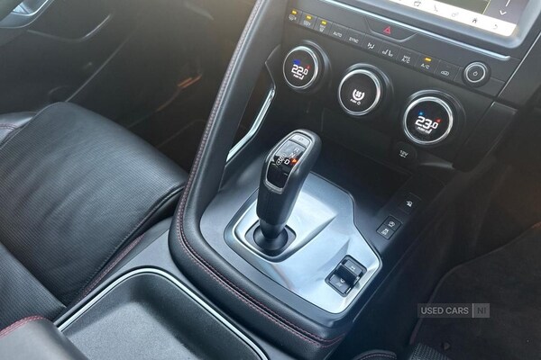 Used Jaguar E-Pace 2018 for sale - 73452045: Photo 12