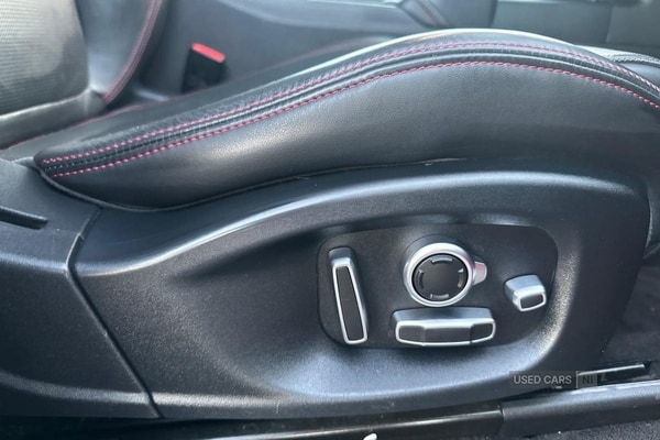 Used Jaguar E-Pace 2018 for sale - 73452045: Photo 17
