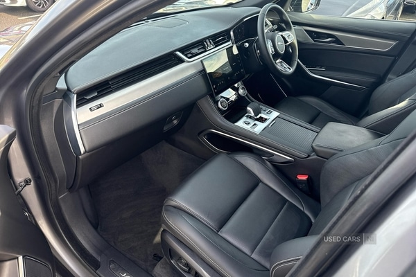 Used Jaguar F-Pace 2024 for sale - 77388186: Photo 2