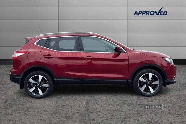 Used Nissan Qashqai 2017 for sale - 76296573: Photo 4