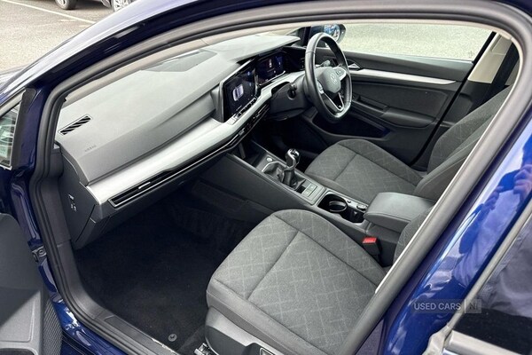 Used Volkswagen Golf 2023 for sale - 76228142: Photo 2