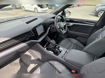Used Volkswagen Touareg 2025 for sale - 75590178: Photo