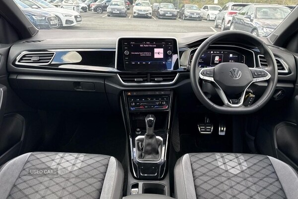 Used Volkswagen T-Roc 2024 for sale - 76110157: Photo 8