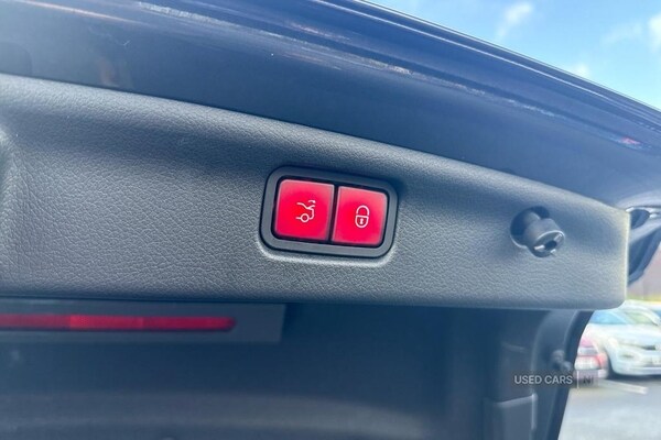 Used Mercedes-Benz C Class 2022 for sale - 76562741: Photo 22