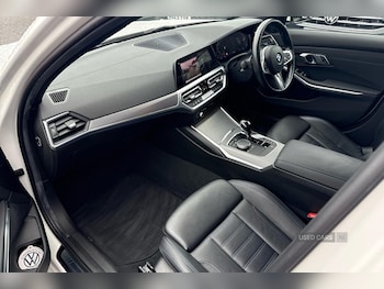 Used BMW 3 Series 2022 for sale - 77697126: Photo