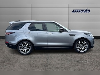 Used Land Rover Discovery 2019 for sale - 76803122: Photo