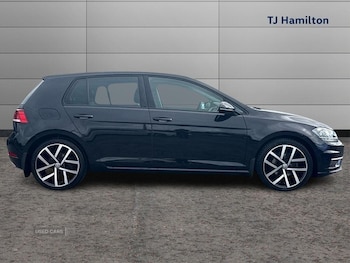 Used Volkswagen Golf 2018 for sale - 78969784: Photo