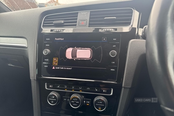 Used Volkswagen Golf 2020 for sale - 77840194: Photo 9