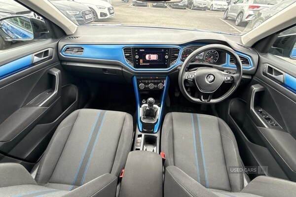 Used Volkswagen T-Roc 2018 for sale - 76043738: Photo 8