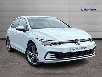 Volkswagen - Golf