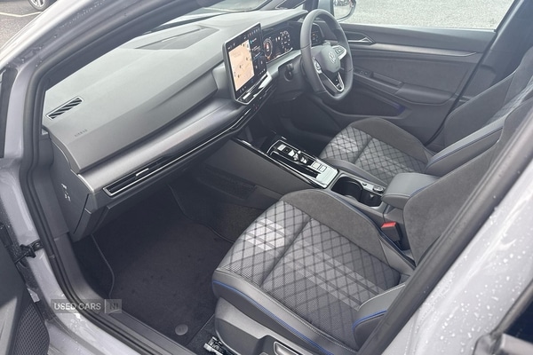 Used Volkswagen Golf 2025 for sale - 77157120: Photo 2