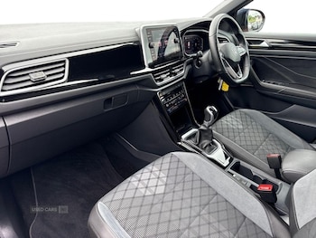 Used Volkswagen T-Roc 2022 for sale - 78966632: Photo