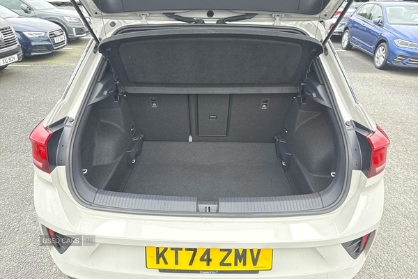 Used Volkswagen T-Roc 2025 for sale - 76621043: Photo 12