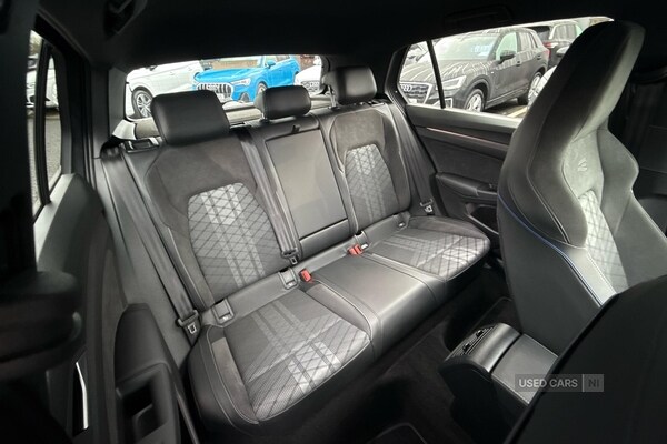Used Volkswagen Golf 2024 for sale - 76965908: Photo 11