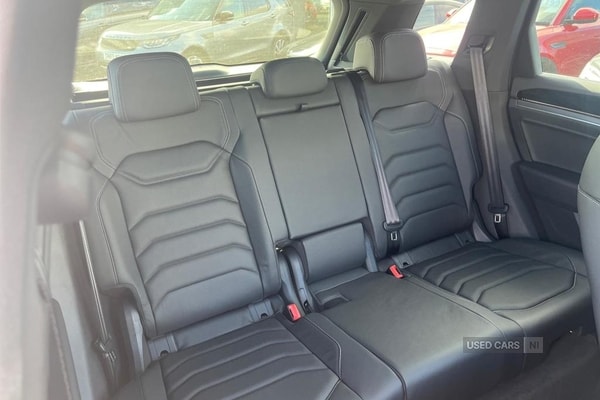 Used Volkswagen Touareg 2024 for sale - 74768790: Photo 11