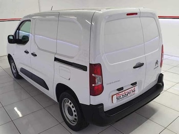 Used Citroen Berlingo 2023 for sale - 75387612: Photo