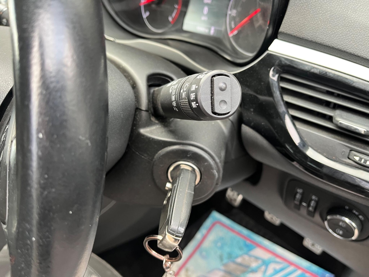 Used Vauxhall Corsa for sale - 76702024: Photo 3