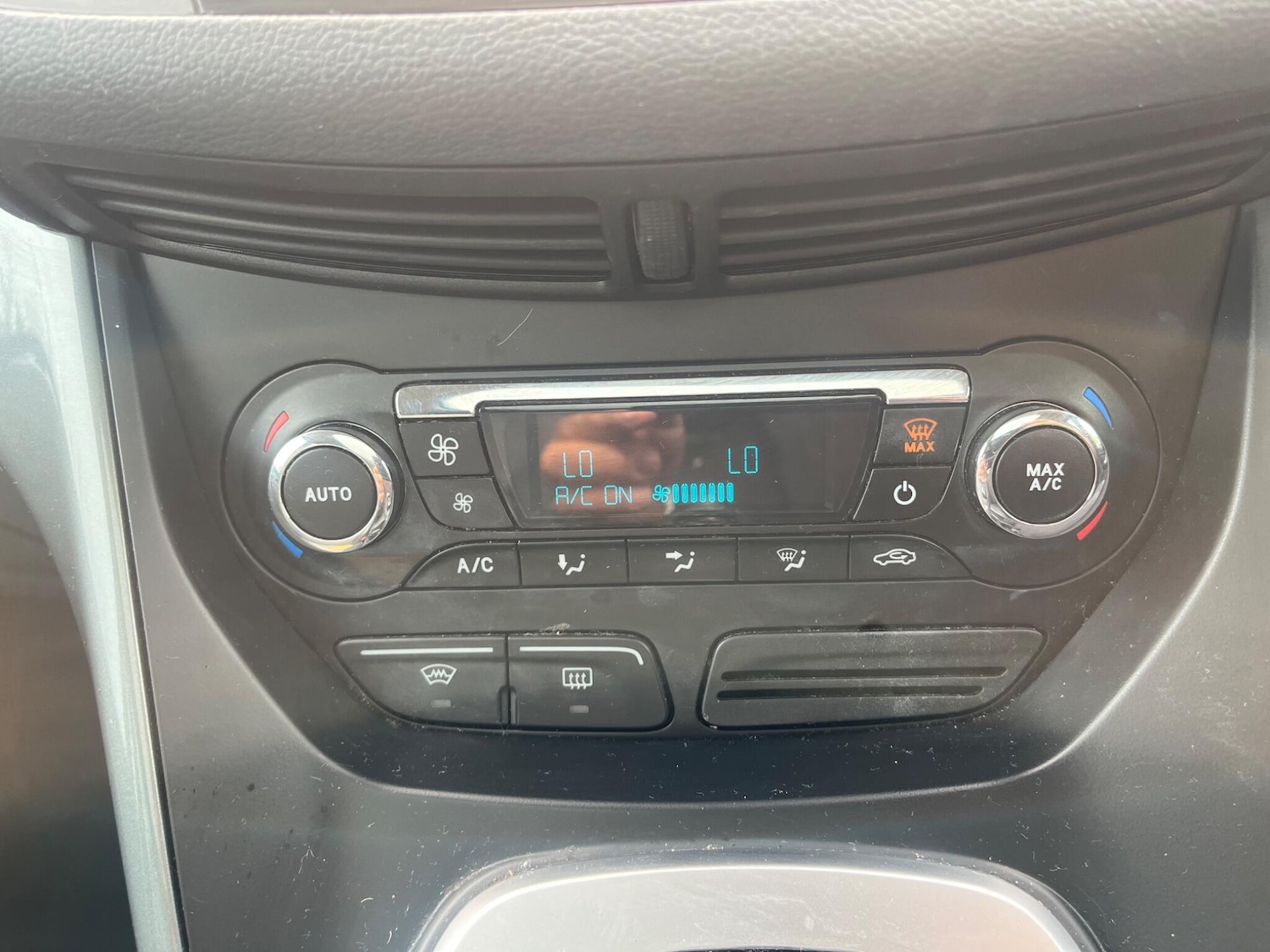 Used Ford C-Max 2014 for sale - 75866990: Photo 18