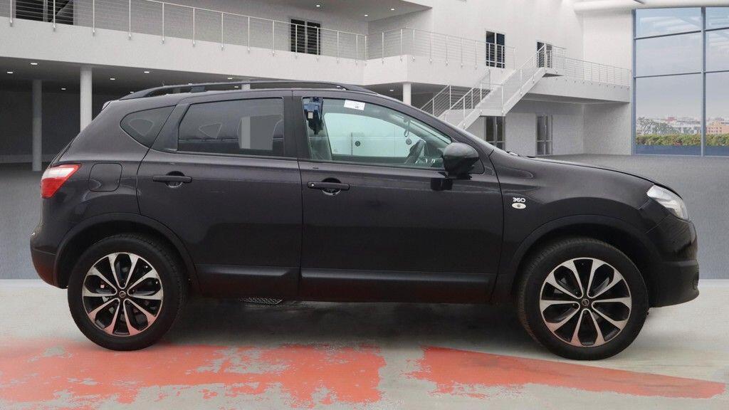 Used Nissan Qashqai 2013 for sale - 76440969: Photo 10