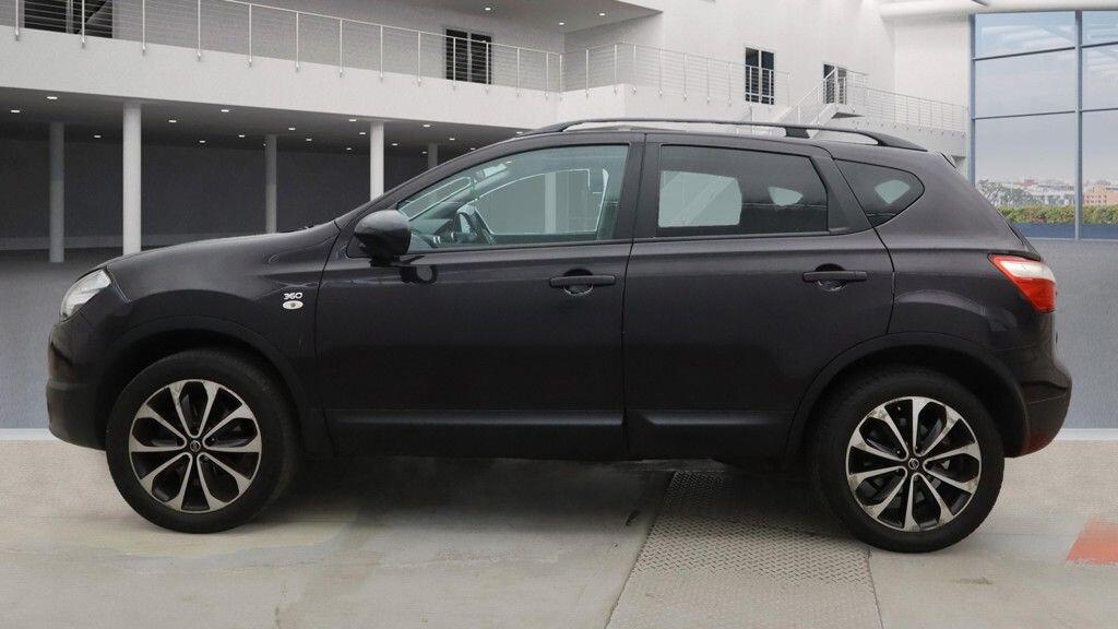 Used Nissan Qashqai 2013 for sale - 76440969: Photo 11