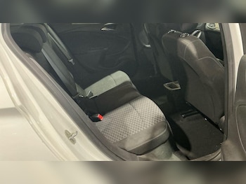 Used Vauxhall Astra 2016 for sale - 75927192: Photo