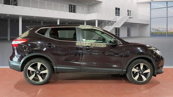 Used Nissan Qashqai 2015 for sale - 76214044: Photo 10