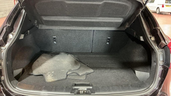 Used Nissan Qashqai 2015 for sale - 76214044: Photo 6