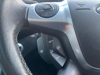 Used Ford Kuga 2016 for sale - 75539981: Photo