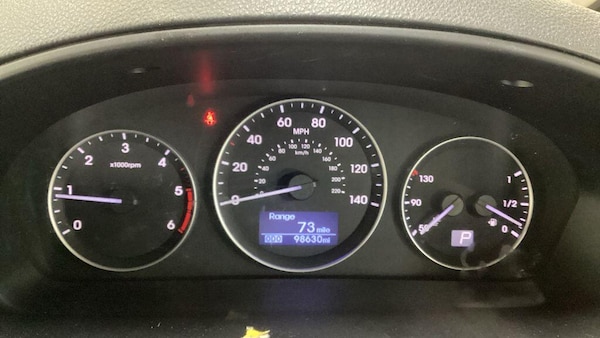 Used Hyundai i800 2016 for sale - 76240270: Photo 3