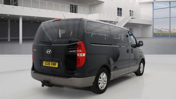 Used Hyundai i800 2016 for sale - 76240270: Photo 7