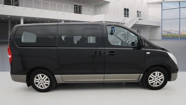 Used Hyundai i800 2016 for sale - 76240270: Photo 8