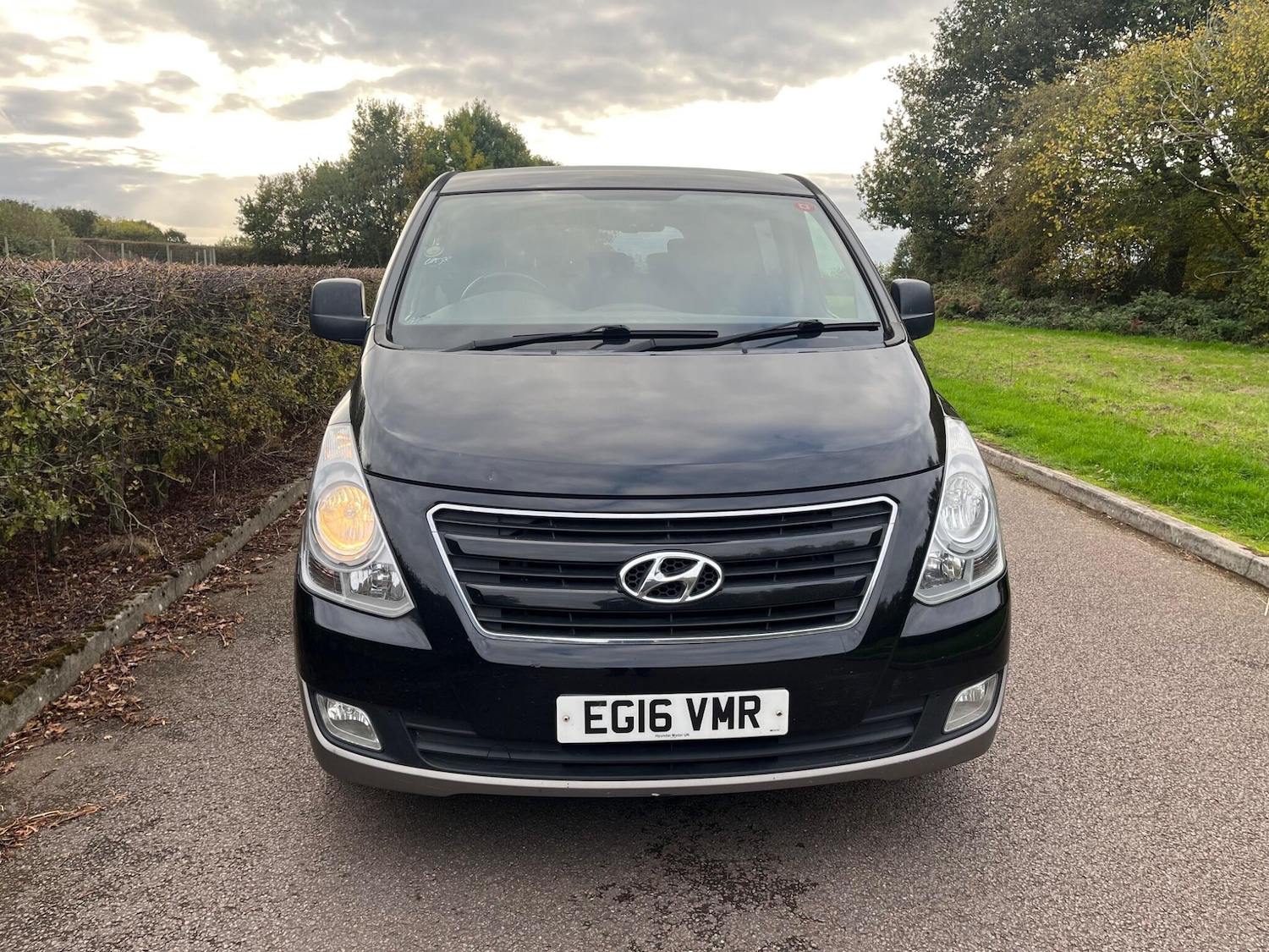 Used Hyundai i800 2016 for sale - 76240270: Photo 9