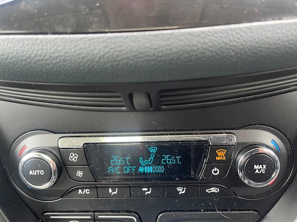 Used Ford Grand C-Max 2014 for sale - 74911843: Photo 15