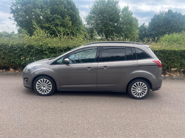 Used Ford Grand C-Max 2014 for sale - 74911843: Photo 46