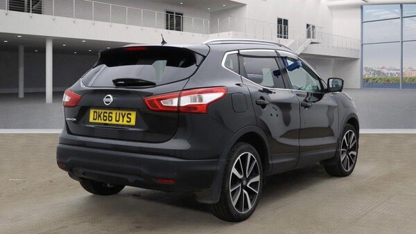Used Nissan Qashqai 2016 for sale - 76239696: Photo 8