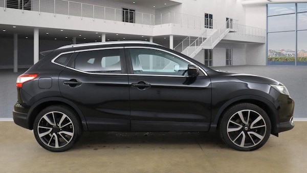 Used Nissan Qashqai 2014 for sale - 76239705: Photo 10