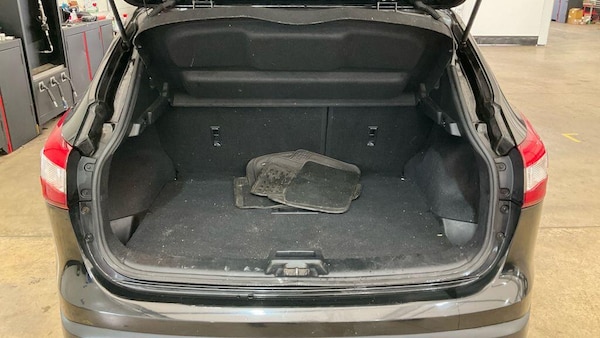 Used Nissan Qashqai 2014 for sale - 76239705: Photo 6