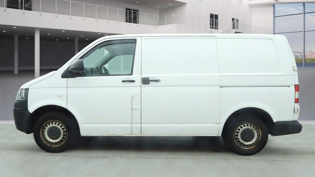 Used Volkswagen Transporter 2015 for sale - 76513485: Photo 8