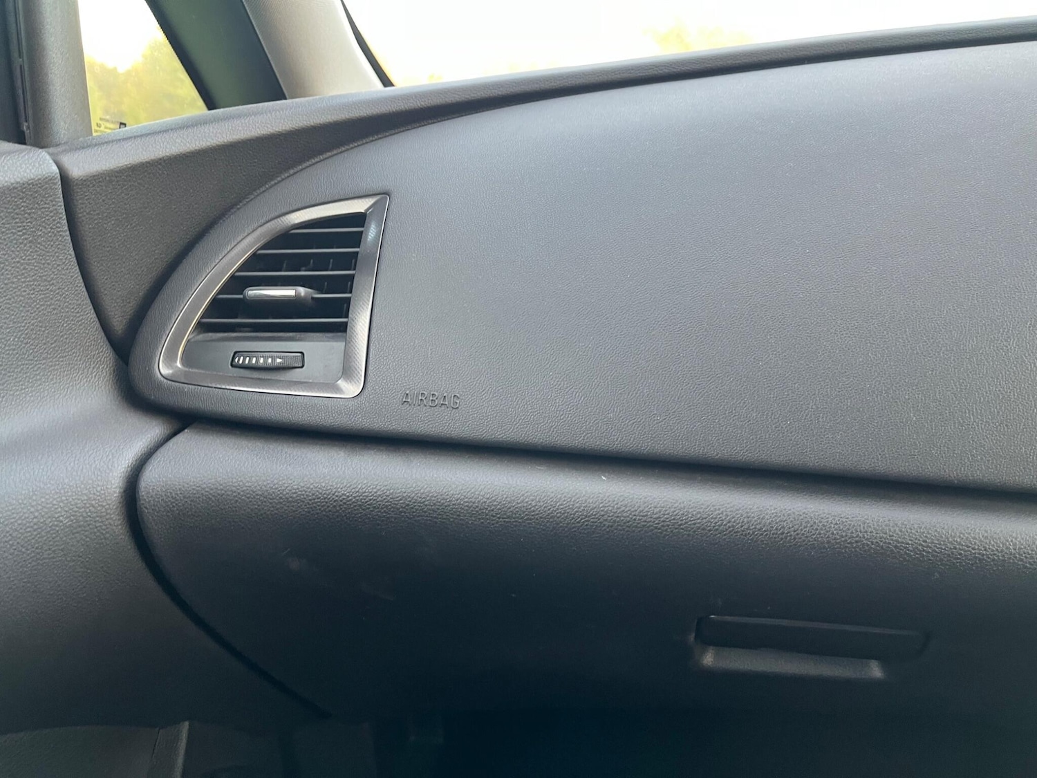 Used Vauxhall Astra 2010 for sale - 76446650: Photo 13