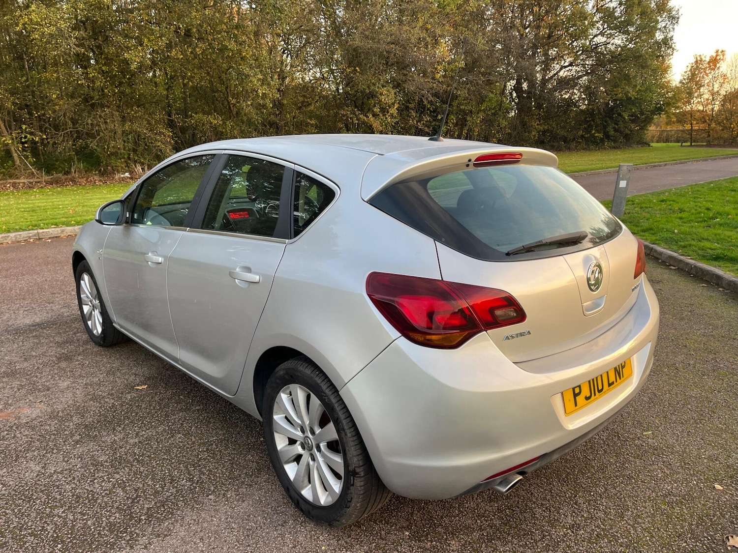 Used Vauxhall Astra 2010 for sale - 76446650: Photo 39