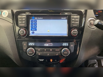 Used Nissan X-Trail 2016 for sale - 76099262: Photo