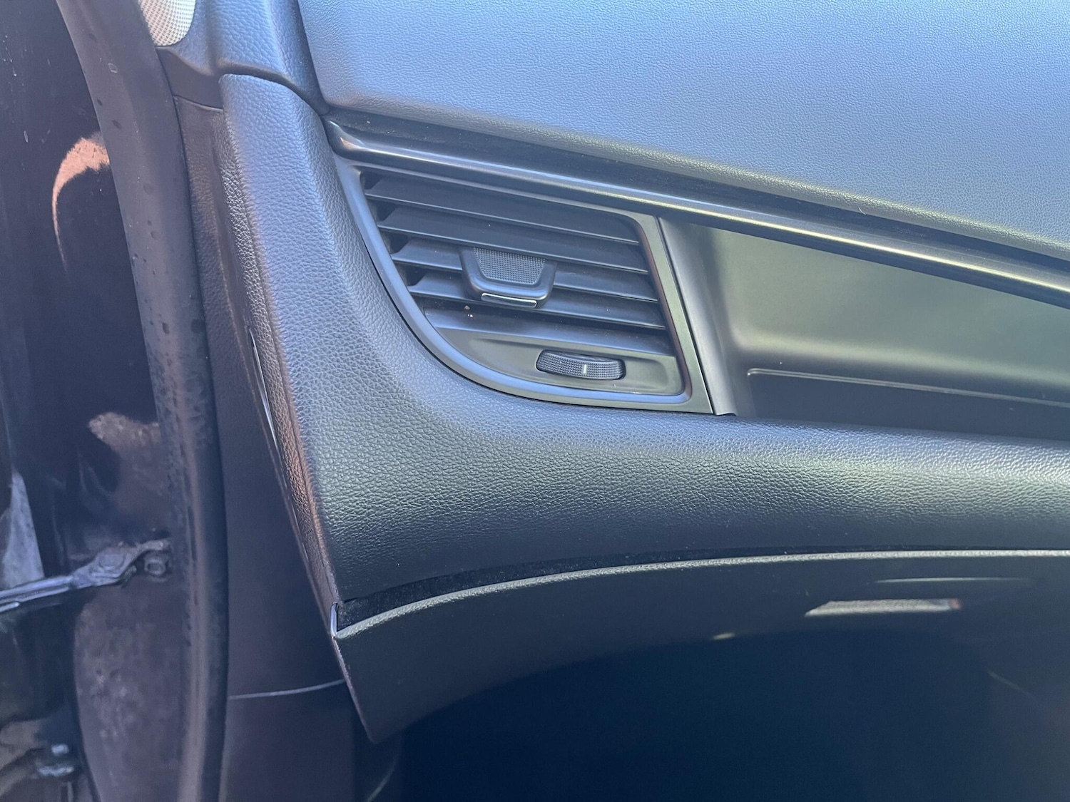 Used Vauxhall Zafira Tourer 2013 for sale - 76001233: Photo 45