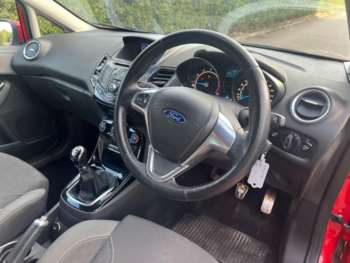 Used Ford Fiesta 2015 for sale - 75214585: Photo