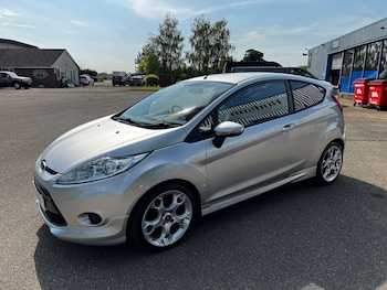 Used Ford Fiesta 2010 for sale - 78750113: Photo