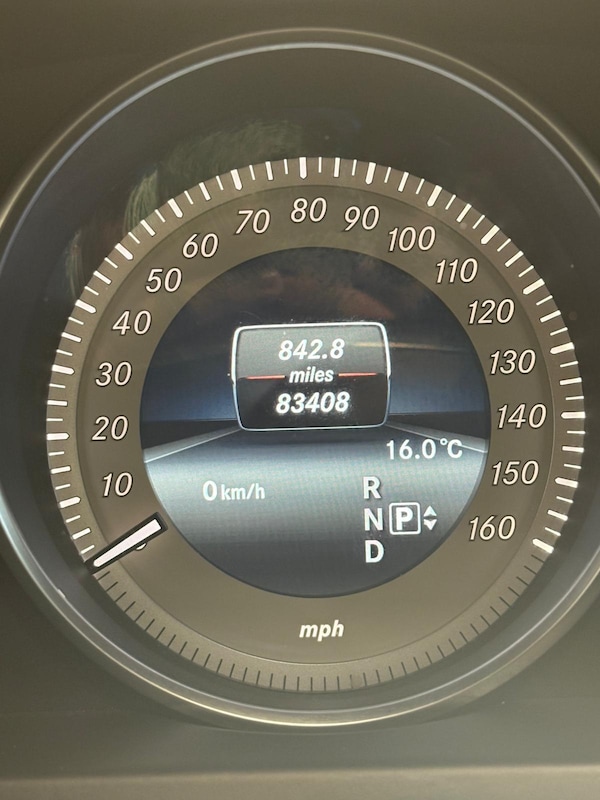 Used Mercedes-Benz E-Class 2014 for sale - 76226685: Photo 9