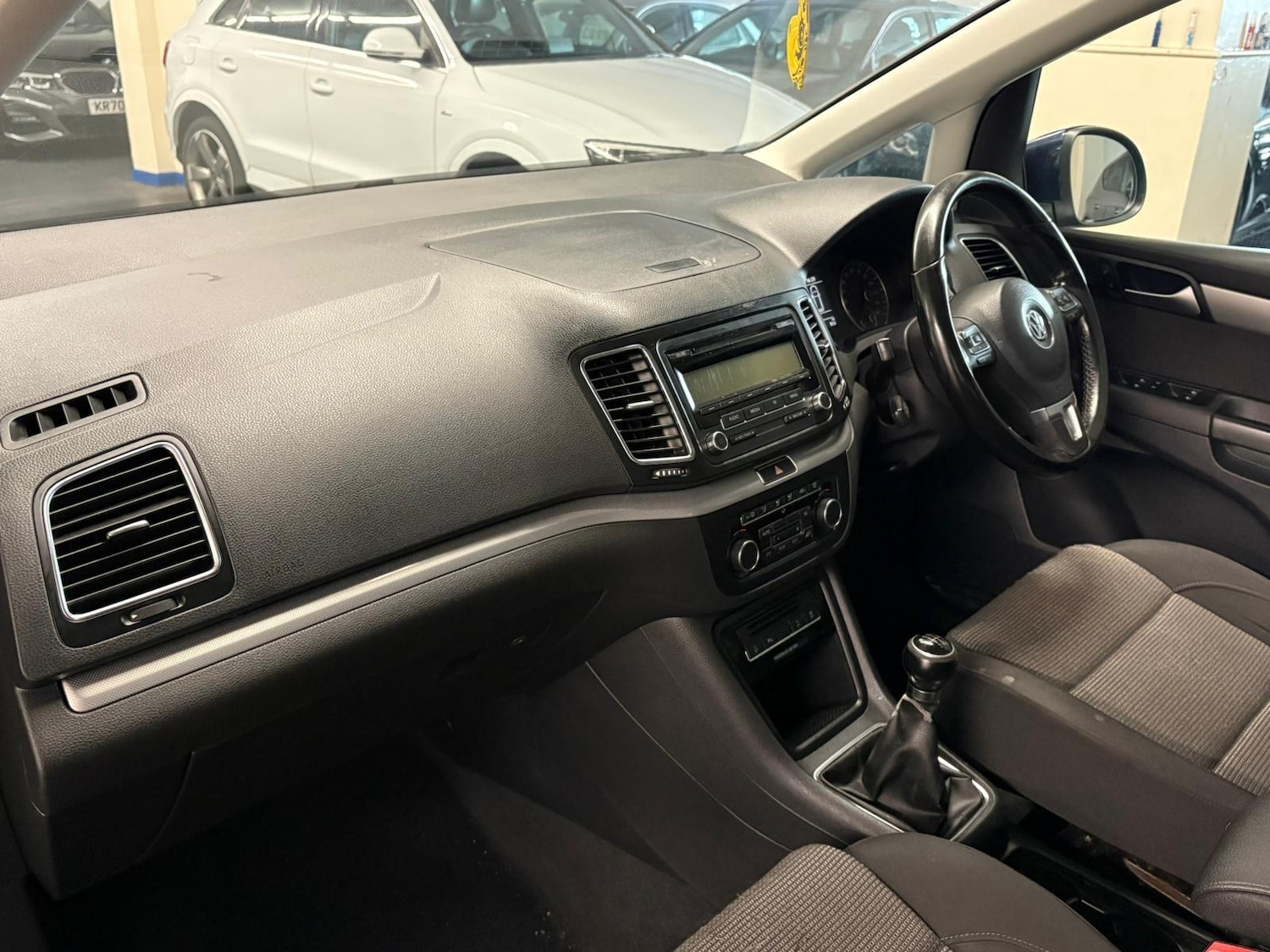 Used Volkswagen Sharan 2010 for sale - 76995792: Photo 8